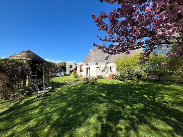 A Vendre Saint Brice De Landelles Maison 5 pièce s 132 m2 Vie de plain pied Proximité des services