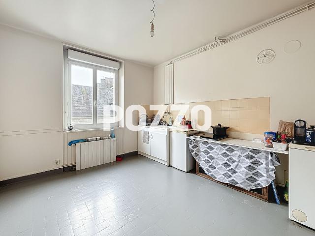 A Vendre Saint Hilaire Du Harcouet Appartement 5 pièce s 102 m2 Centre ville