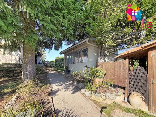 A VENDRE SECTEUR SAINT MARTIN LESTRA MAISON DE CHARME A