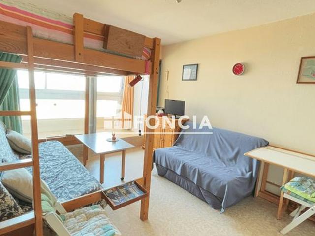 À Vendre – Studio 22 m² avec Vue Mer au 11e Étage – Accès Direct à la Plage