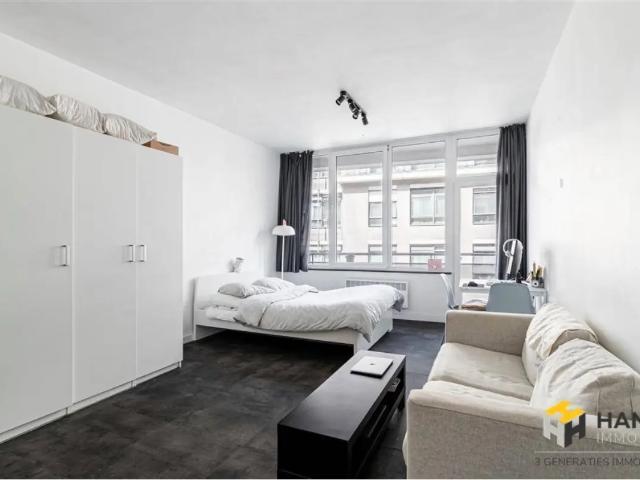 à vendre Studio Anvers Leopoldstraat