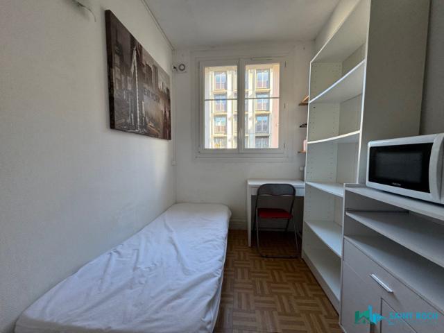 A vendre Studio de 9.15m² Hôtel de Ville