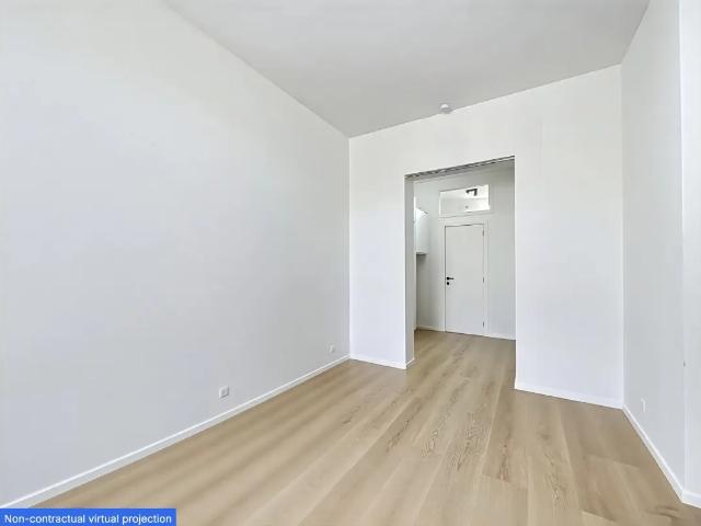 à vendre Studio Forest Rue Saint Denis