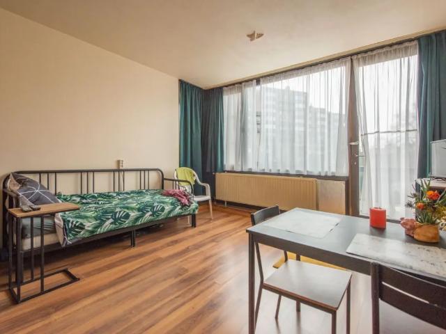 à vendre Studio Jette Uyttenhovestraat