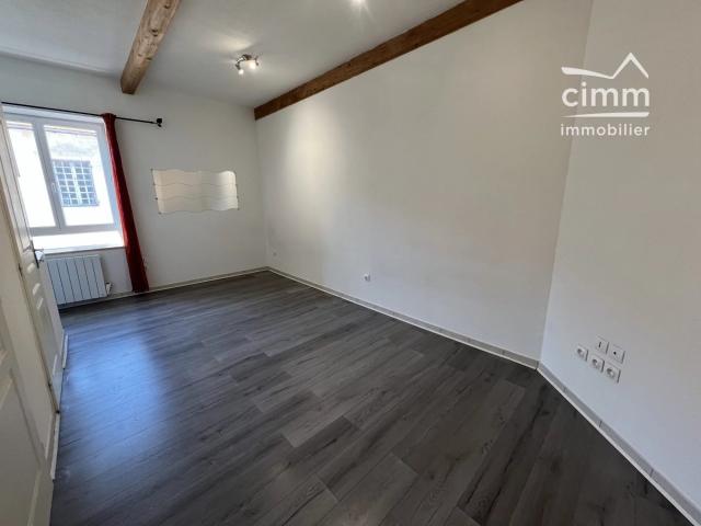 STUDIO ENTIÈREMENT RÉNOVÉ – AUCUN TRAVAUX – BEAUREPAIRE