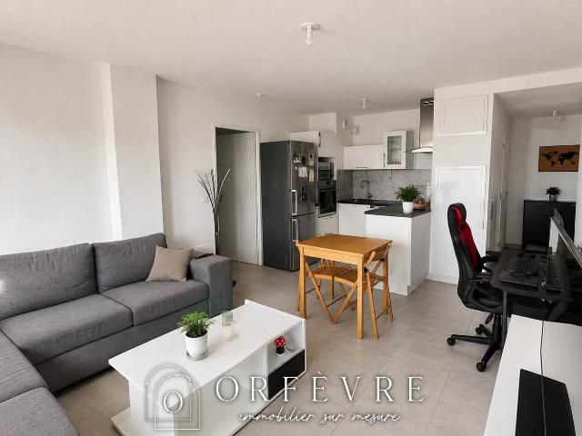 A vendre: Superbe appartement 2 pièces avec tres grande terrasse à Castelnau le Lez, exclusivité Orfèvre Immobilier