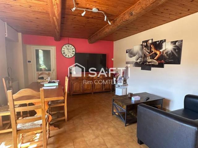 À vendre: Superbe corps de ferme rénové – Charme, volumes et confort au coeur de la nature!