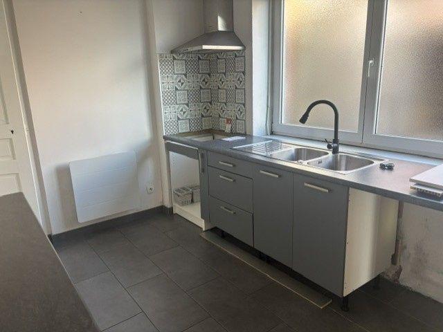 À Verlinghem, en Campagne, maison avec terrasse, jardin et garage