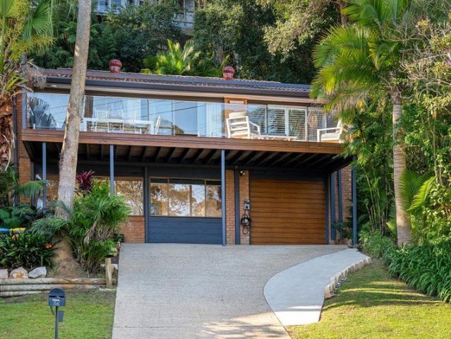 A Versatile Coastal Home with a View to Match