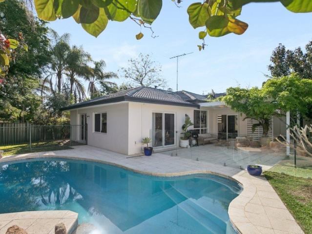 A Versatile Family Retreat in Sought After Swanbourne