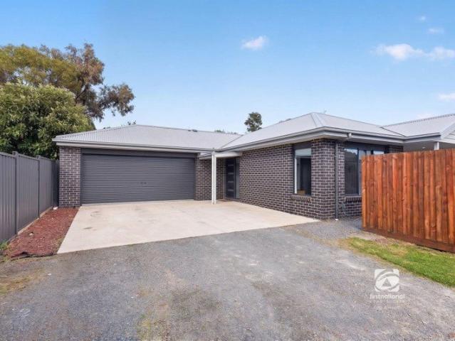 A VERSATILE HOME WITH ADDED ACCESS AND FLEXIBILITY