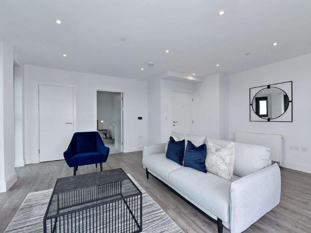 A very spacious and rarely available one bedroom penthouse apartment with private balcony and far reaching views south