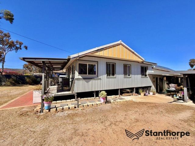 A Very Spacious Two Level Home in a Peaceful Rural Setting Glen Aplin
