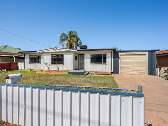 A Very Special Home Immaculate, Spacious & Ready to Impress!