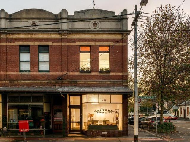 A victorian icon with creative soul & passive income ability