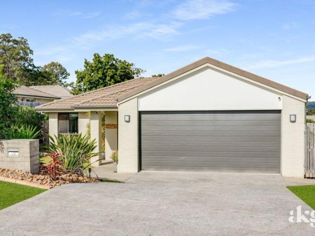 4 Bedroom home 2 living areas + outdoor space on 718m2 Lifestyle living with a View at an Exceptional Price Point