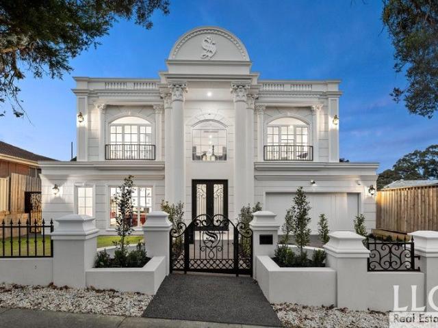 A Vision of Timeless Elegance and Unmatched Sophistication