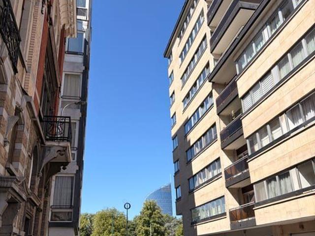 A VOIR! Spacieux appartement 1ch