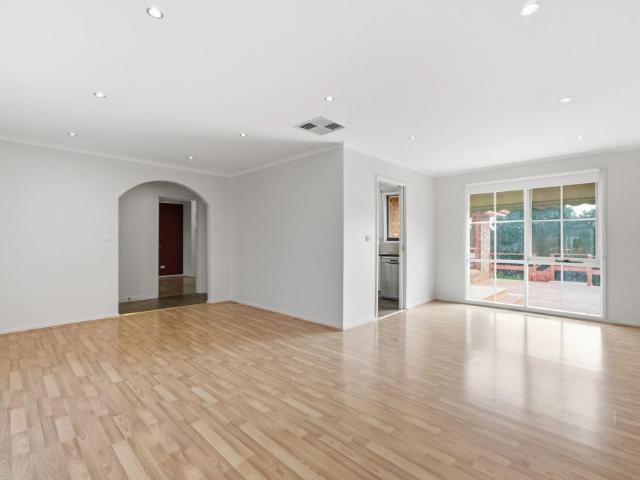 A Welcoming Family Home with Room to Relax & Entertain