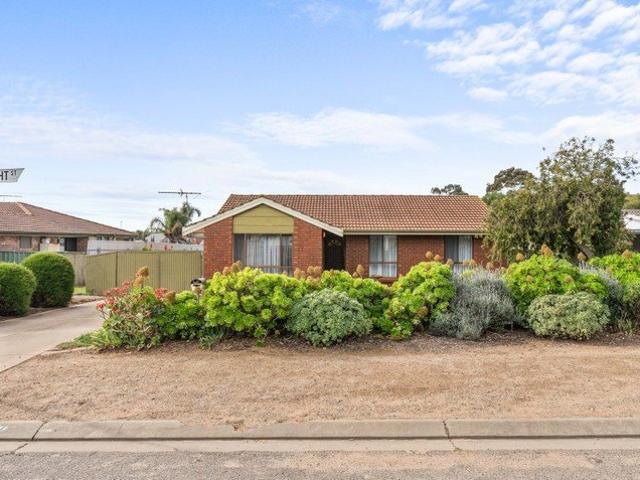 A Welcoming Home with Room to Move