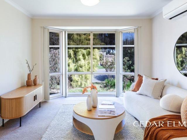 A Well Cared For Home in a Prime Ringwood Location