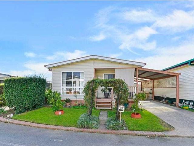 A WELL APPOINTED TWO BEDROOM HOME WITH AN EXCEPTIONAL GARDEN