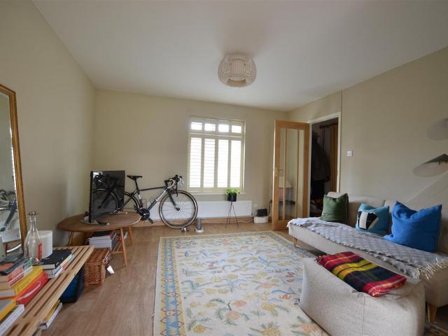 A well maintained three bedroom end of terraced property, with off road parking and enclosed garden. Excellently positioned for Addenbrookes, as well as access into the city centre, M11 and park and ride