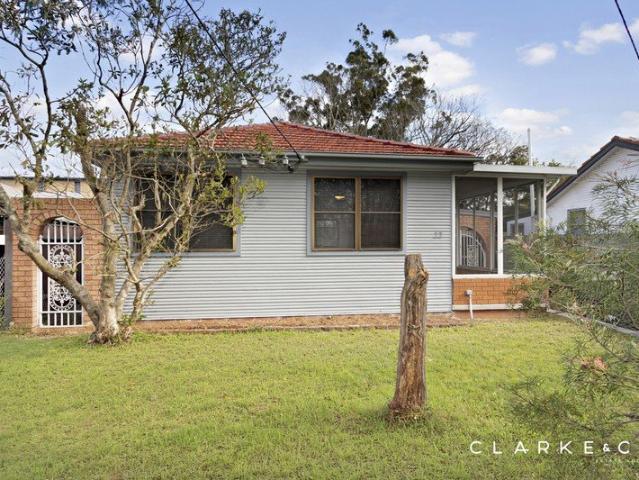 A WELL POSITIONED HOME FOR YOUR NEXT CHAPTER!