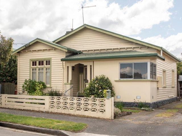 A Well Positioned Investment or First Home