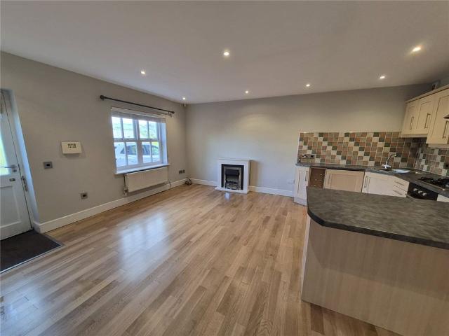 A well positioned one bedroom ground floor apartment situated on the popular Square Street in the heart of Ramsbottom