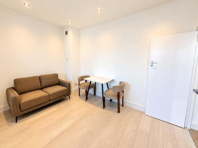 A well presented one bedroom apartment