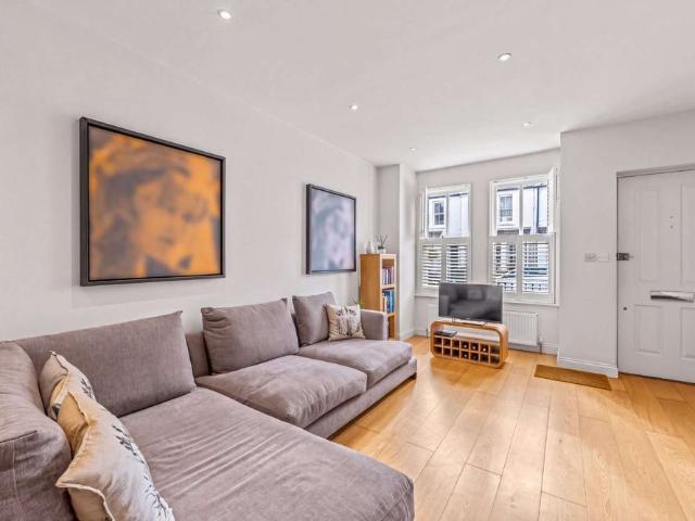 A well presented four bedroom home conveniently located on Springfield Road in Teddington