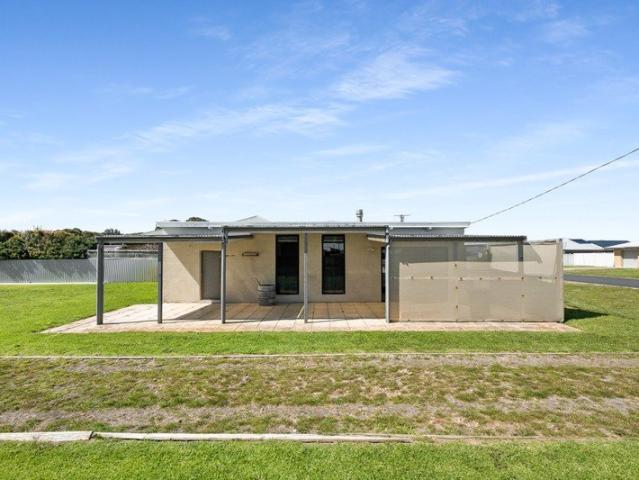 A Wonderful Opportunity in the Heart of Robe