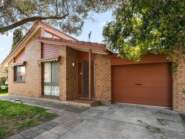 A 1980s Opportunity of Value, Volume and Endless Foothills Living