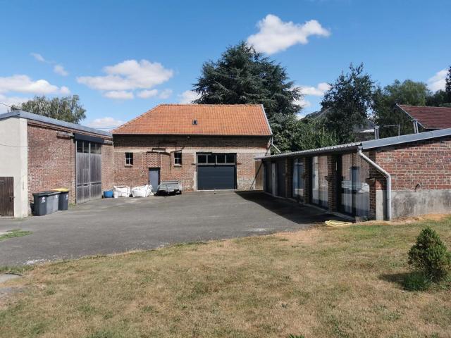 A 10 min d'Albert Maison individuelle avec dépendances et 2 500 m2 de terrain