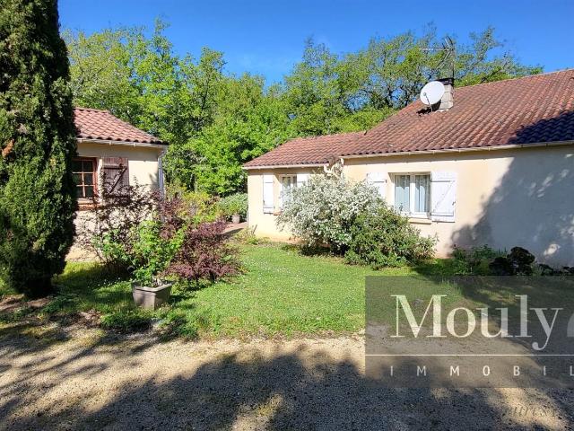 A 10 Minutes Du Centre Ville Maison De Plain Pied Avec Joli. 132m² Cahors