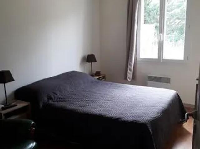 à 10 km de la rochelle, maison de 2 chambres avec garage et jardin proche école et commerces