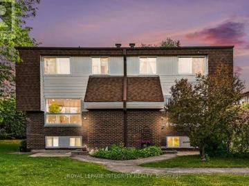 A 26A Lovell Lane, Ottawa, ON, K2H 9B6 townhouse for sale | Listing ID X13420 | Royal LePage