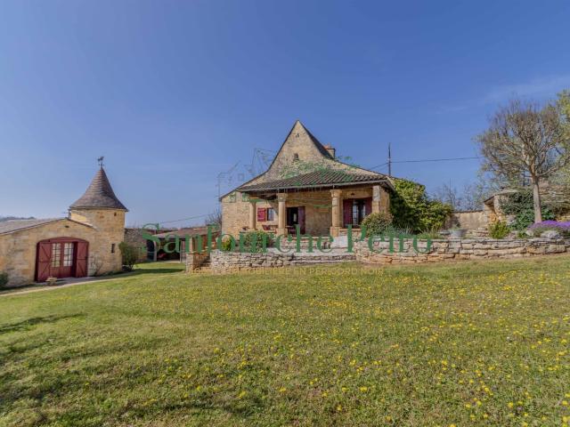 À 20 km au sud de Sarlat Vallée de la Dordogne 112m² Sarlat la Canéda