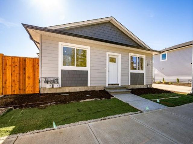A 2319 Mcdonald Rd, Comox, BC, V9M 0C8 house for sale | Listing ID 1031 | Royal LePage