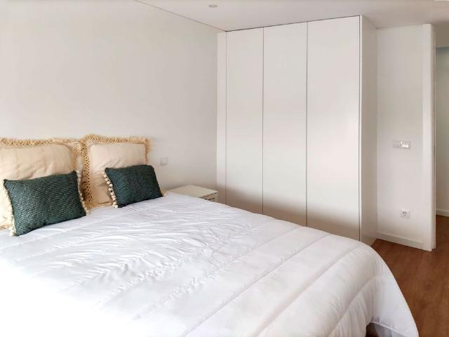 Like new, fully equipped and furnished T2 apartment in S. Vicente in Braga for rent