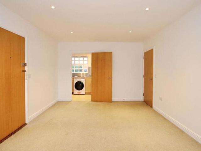 A 2 bedroom first floor apartment offered on an unfurnished basis on John Repton Gardens in Royal Victoria Park