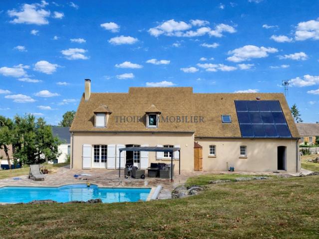 A 3 km d'Orgerus. Maison familiale de 2005 offrant 5 chambre