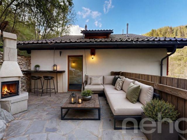 À 3 minutes de Nendaz ? Chalet rénové avec cachet et vue dégagée