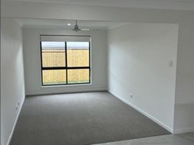 A 4 bedroom Delight!