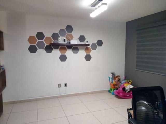 CASA EN VENTA EN LEÓN GUANAJUATO, VÍA CAMPOS OTOÑALES AURORA DE ALBAZUL, JUNTO A CENTRAL DELTA