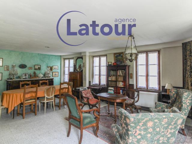 A 5 MN DE NONANCOURT, JOLIE MAISON DE VILLAGE DE 5 PIECES