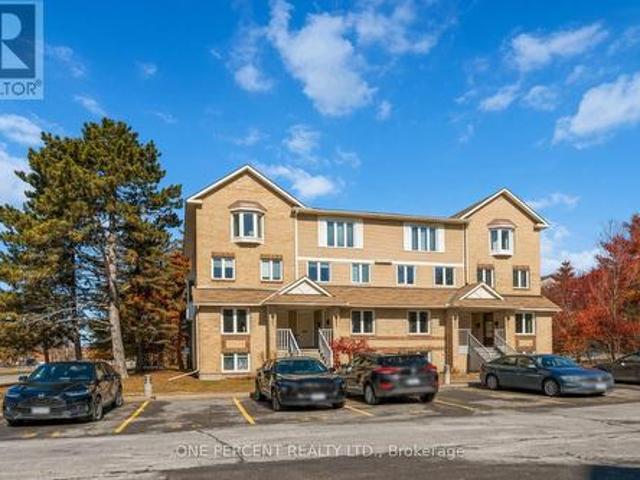 A 6643 Bilberry Drive, Ottawa, ON, K1C 4N5 townhouse for lease | Listing ID X13718 | Royal LePage