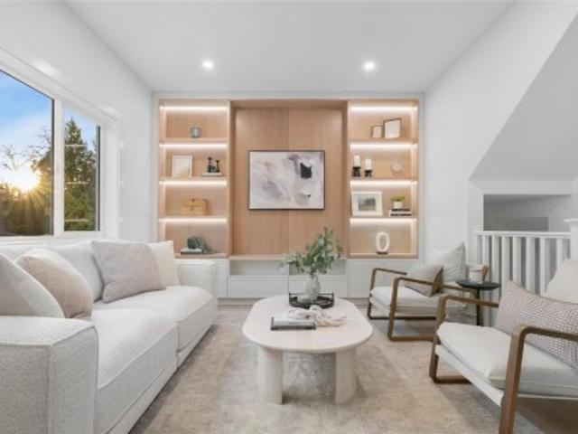 A 786 St. Patrick St, Oak Bay, BC, V8S 4X5 house for sale | Listing ID 1044 | Royal LePage