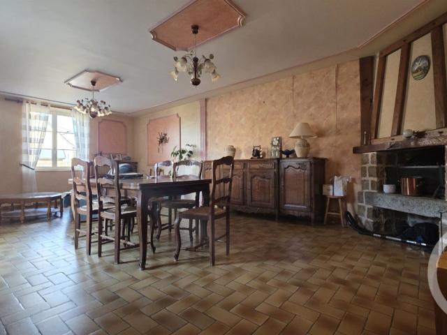 A 7 kms de BAGNOLES DE L'ORNE Jolie maison de campagne dans. 97m² Rives d'Andaine